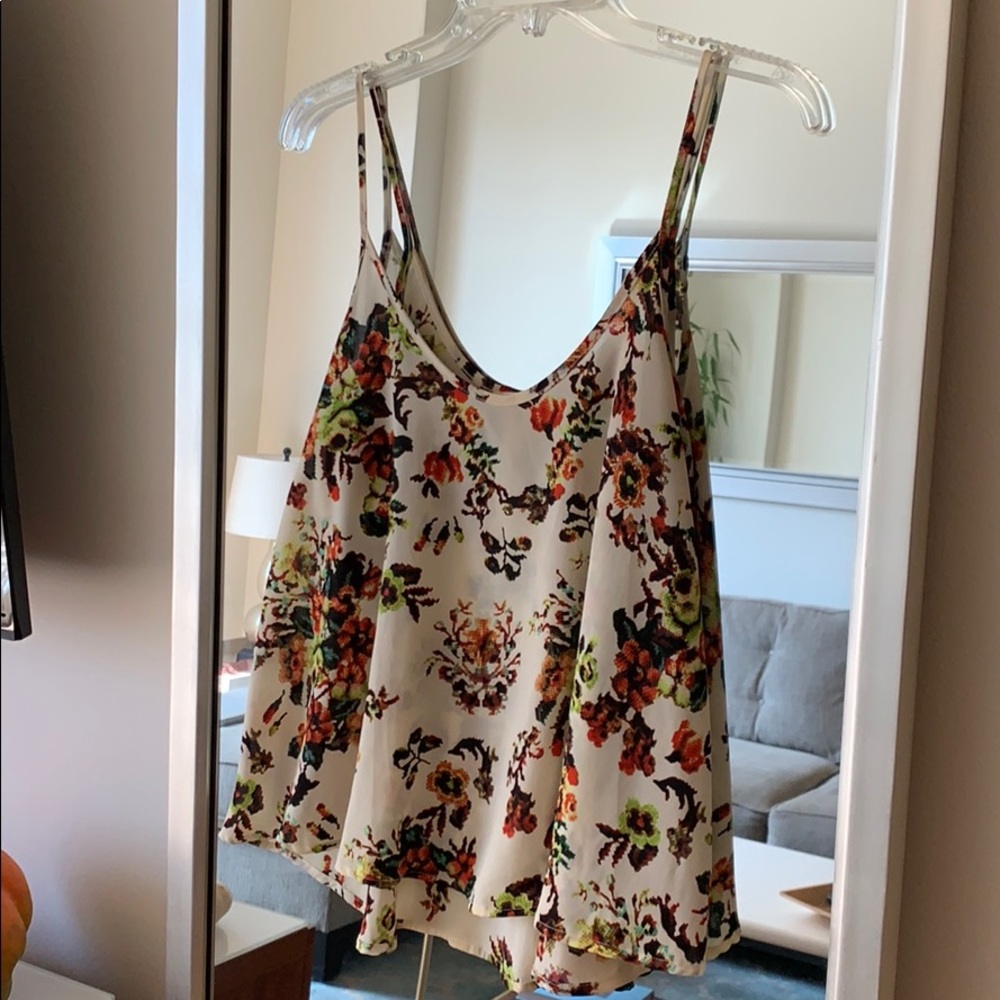 Lush floral drapey tank